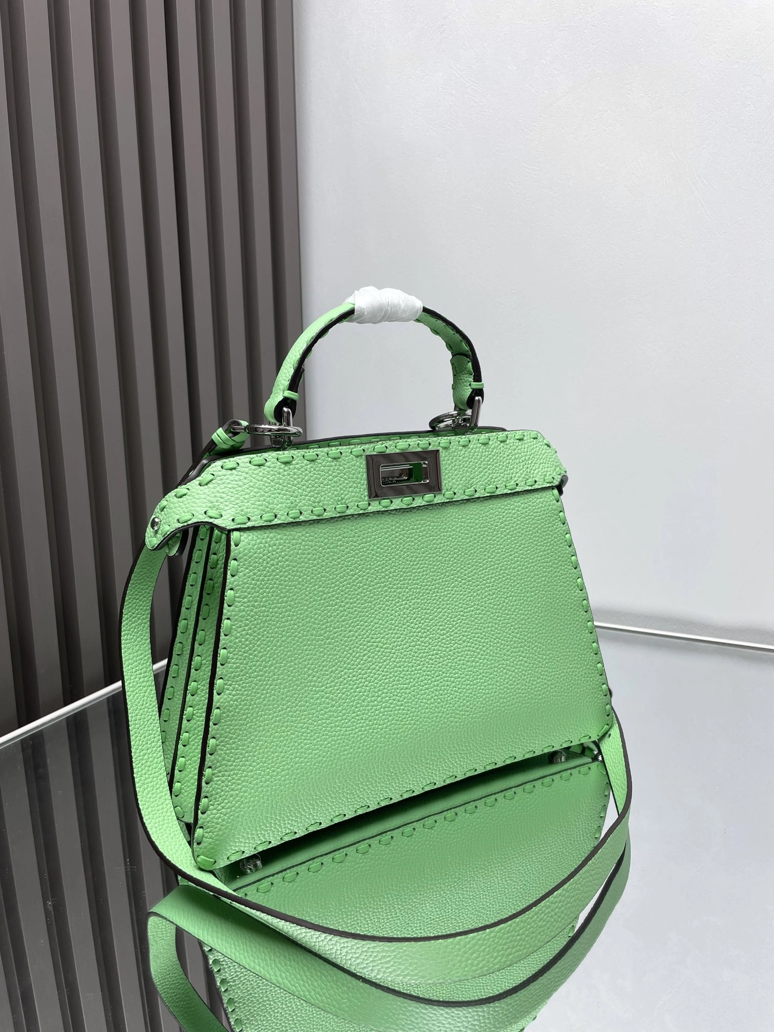 Tailored Fendi Peekaboo Bags 69888