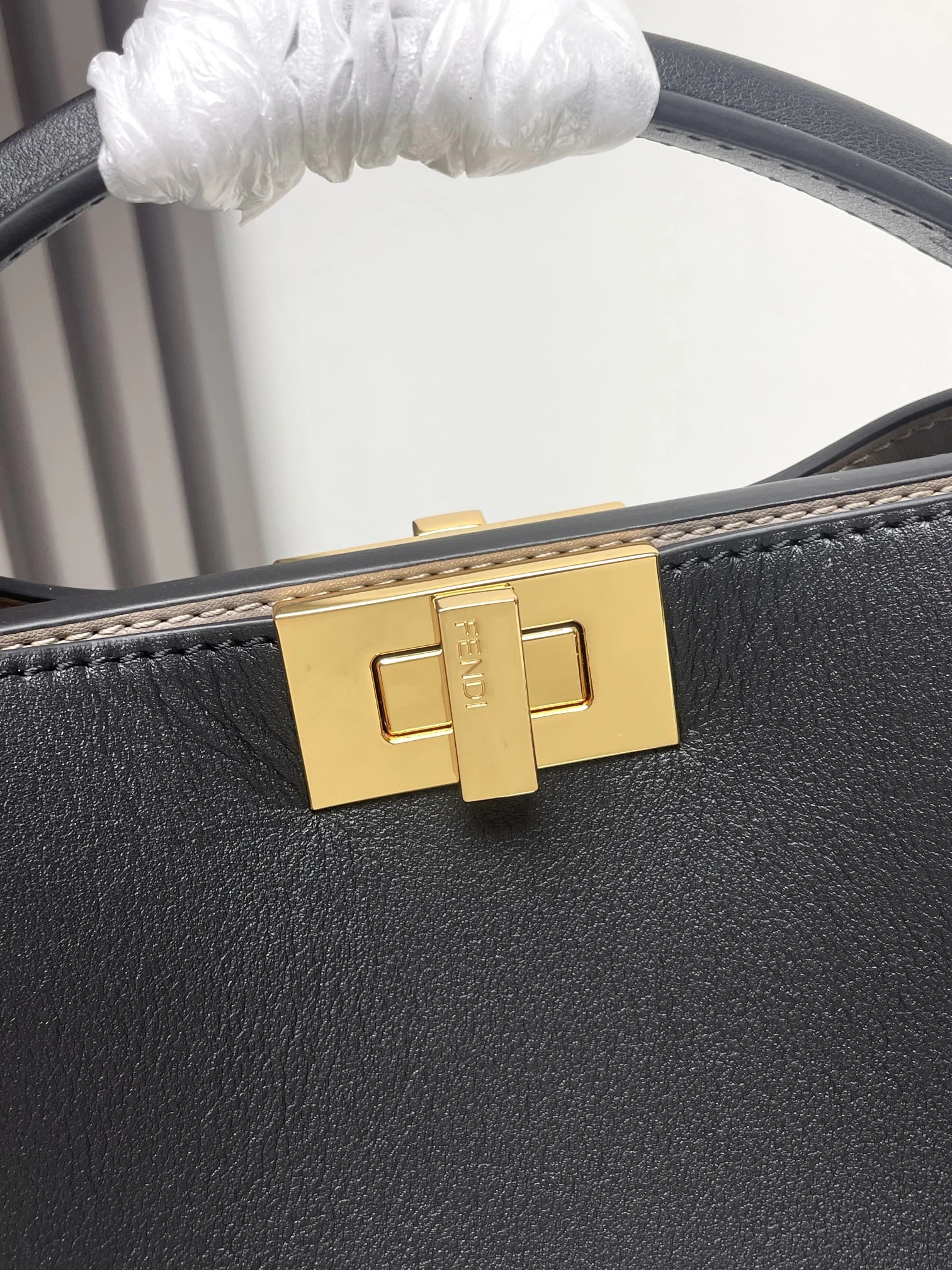 BestValue Fendi Peekaboo Bags 69876