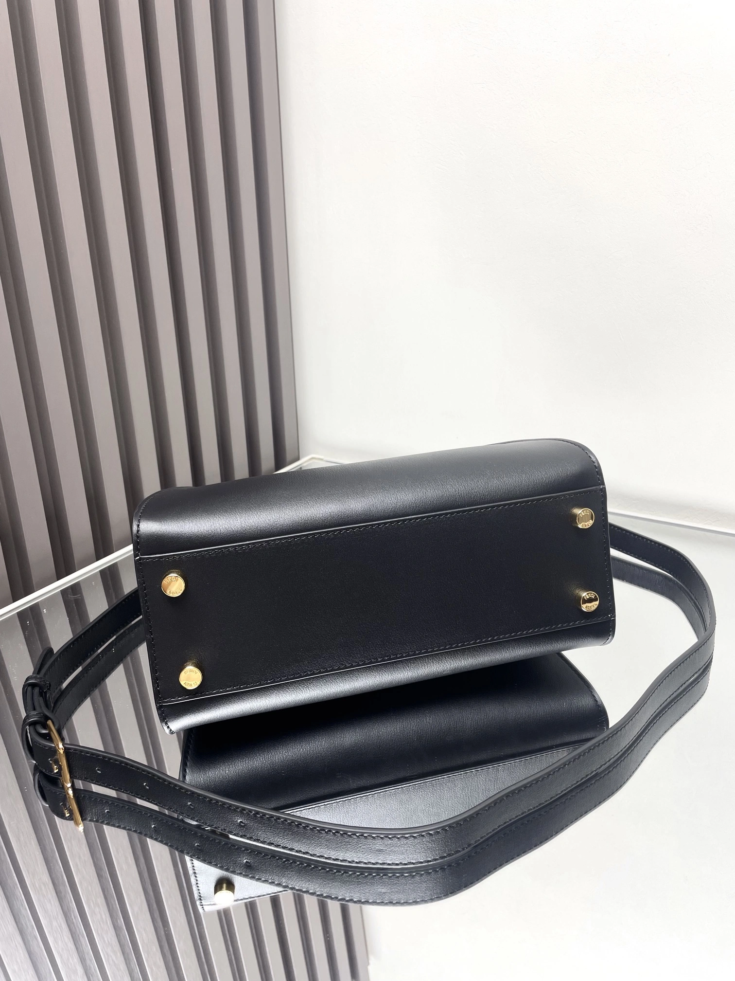BestValue Fendi Peekaboo Bags 69876