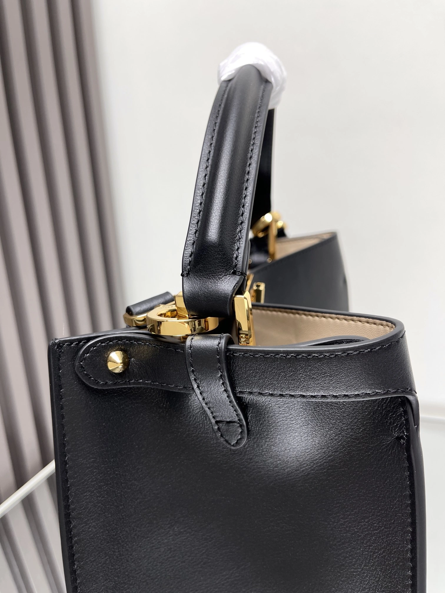 Fendi Peekaboo Bags WaterResistant 69871