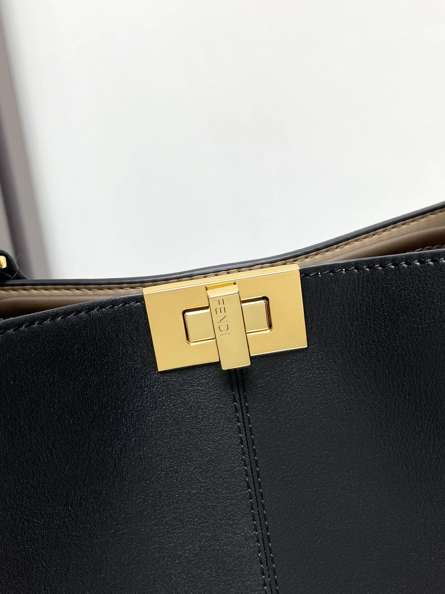 Fendi Peekaboo Bags WaterResistant 69871