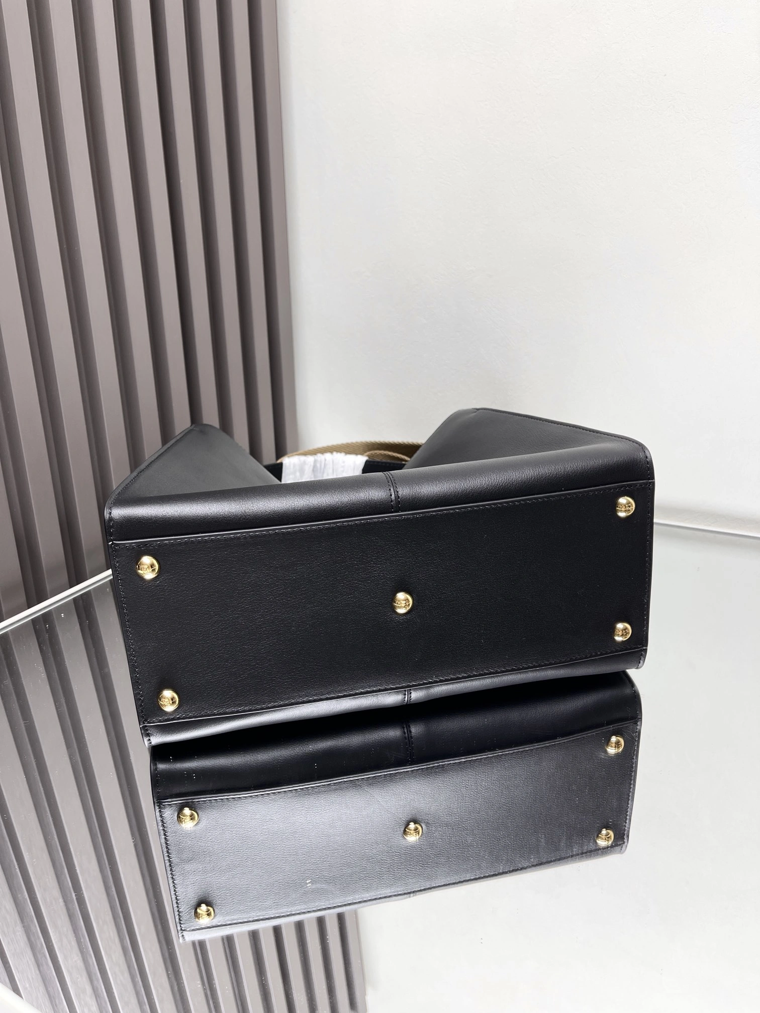 Fendi Peekaboo Bags WaterResistant 69871