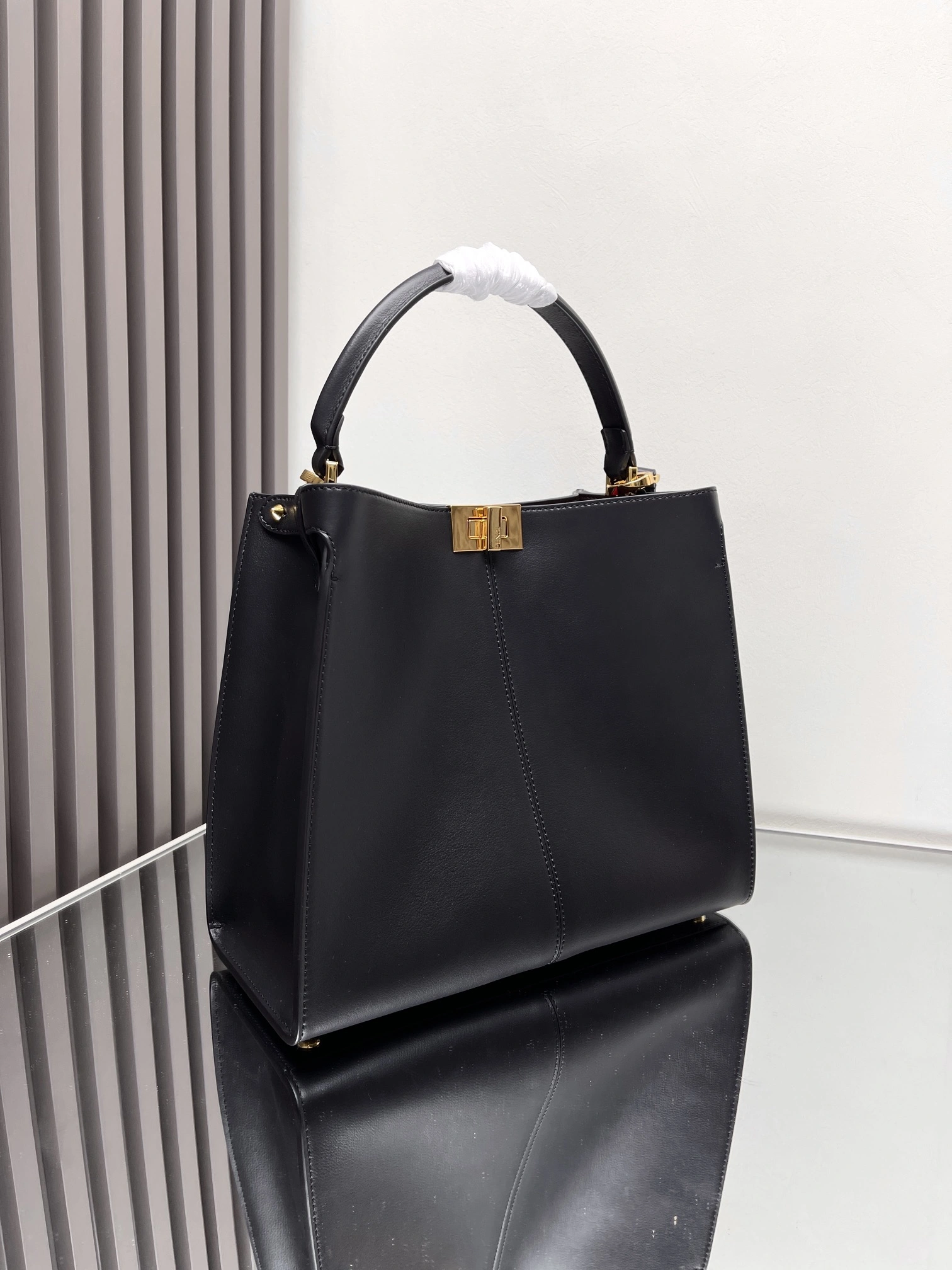 Fendi Peekaboo Bags HighQuality 69946