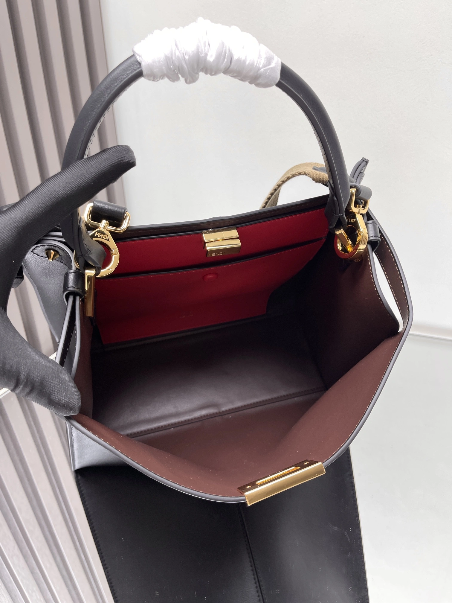 Fendi Peekaboo Bags HighQuality 69946