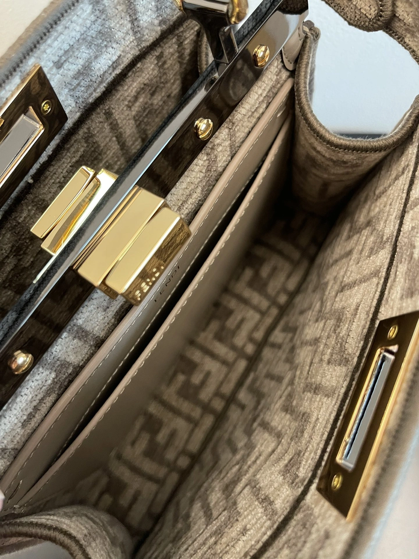Fendi Peekaboo Bags Colorful 69866