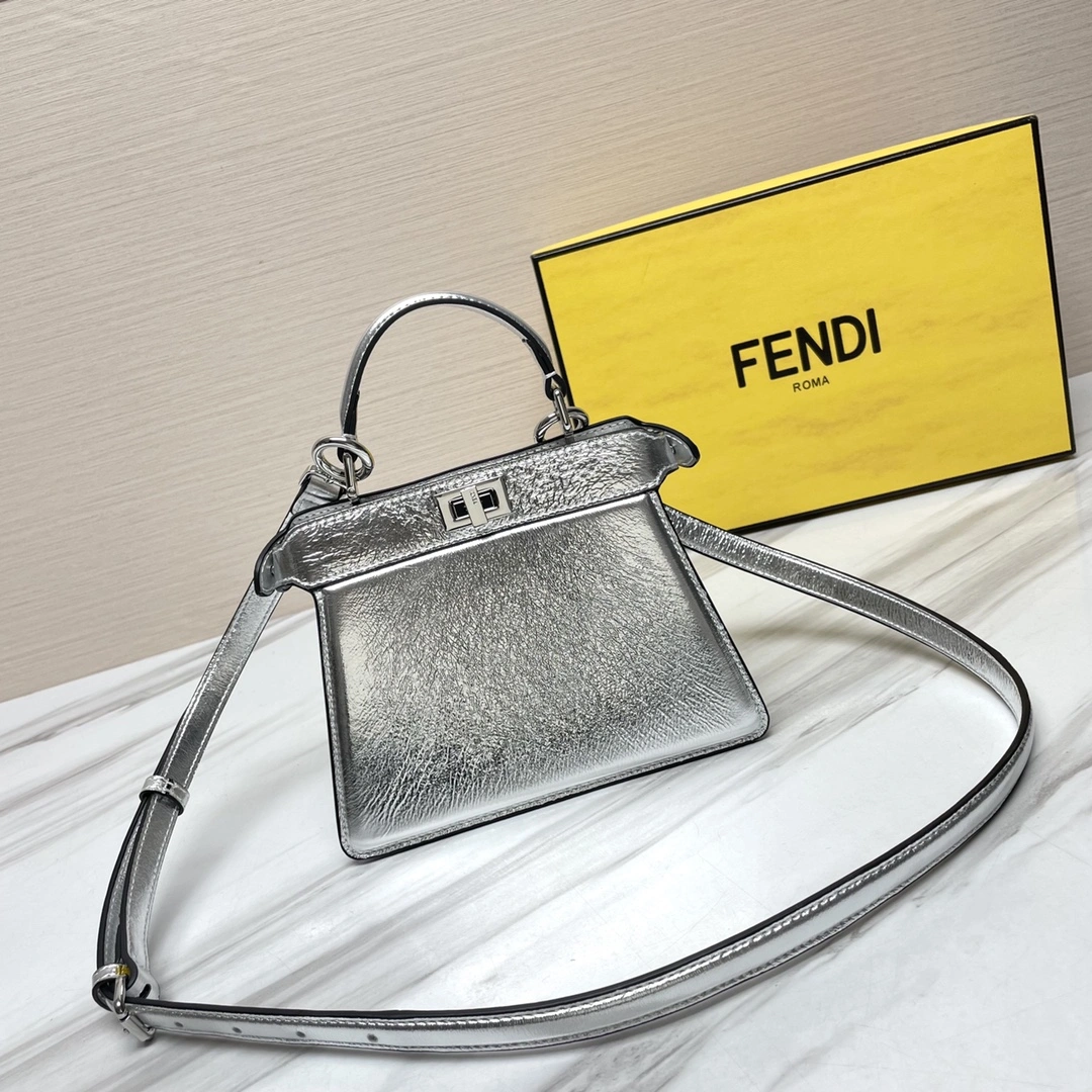 Cozy Fendi Peekaboo Bags 69863
