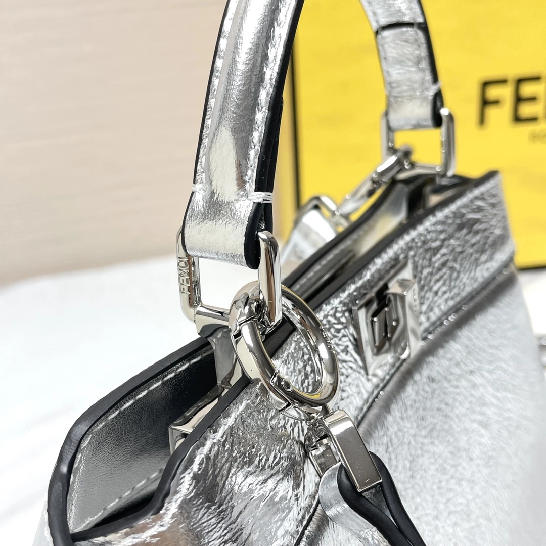 Cozy Fendi Peekaboo Bags 69863