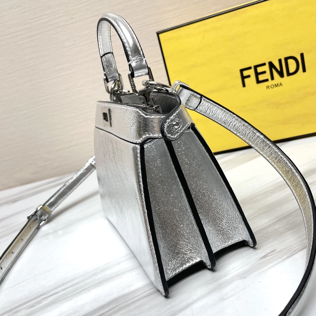 Cozy Fendi Peekaboo Bags 69863