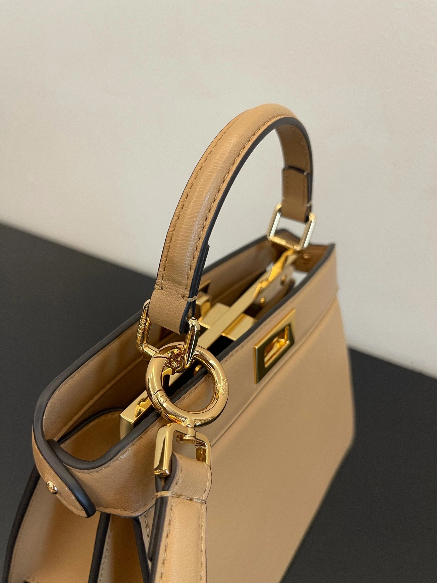 Fendi Peekaboo Bags Practical 69870