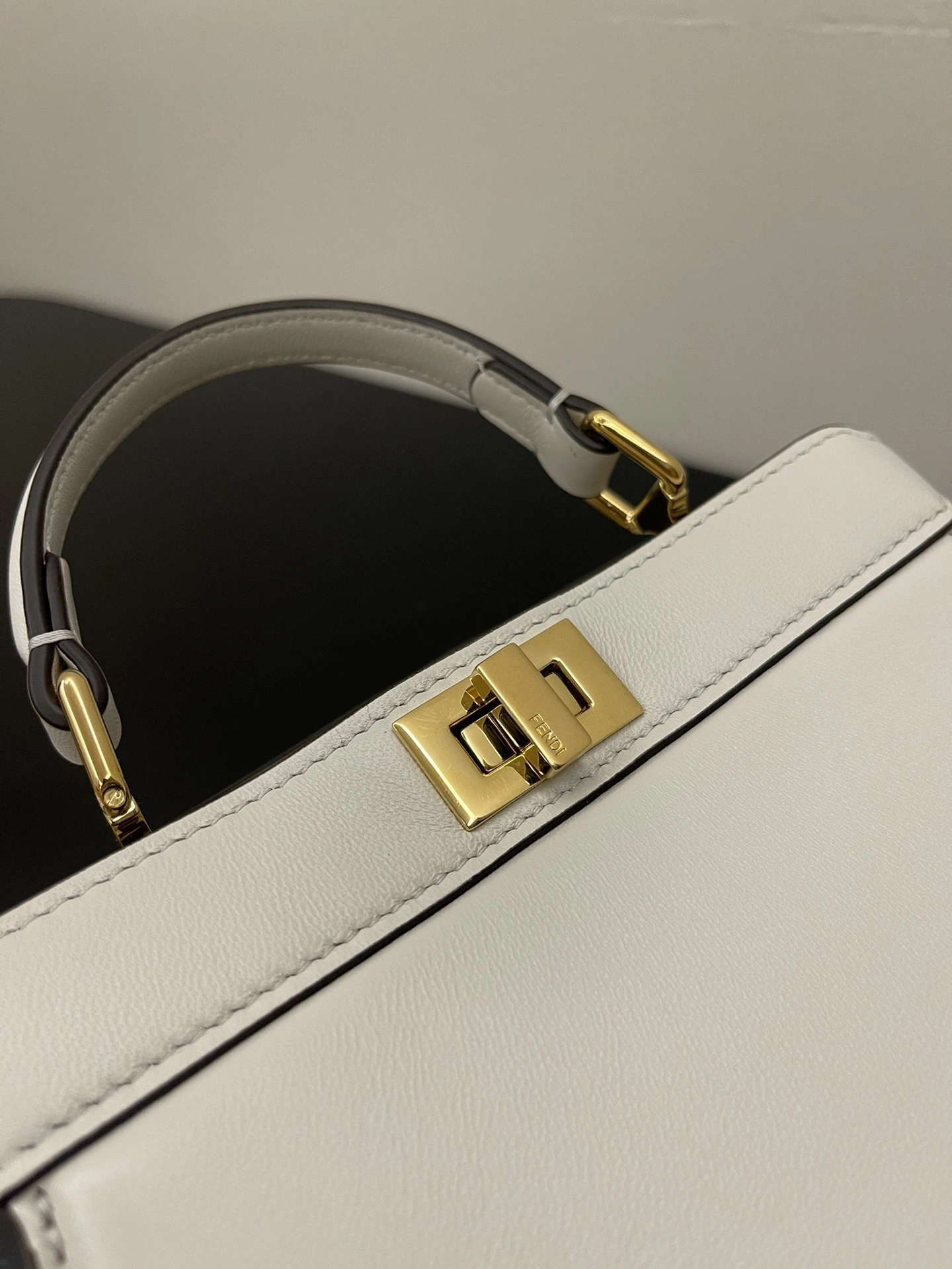 Fendi Peekaboo Bags Reliable 69872