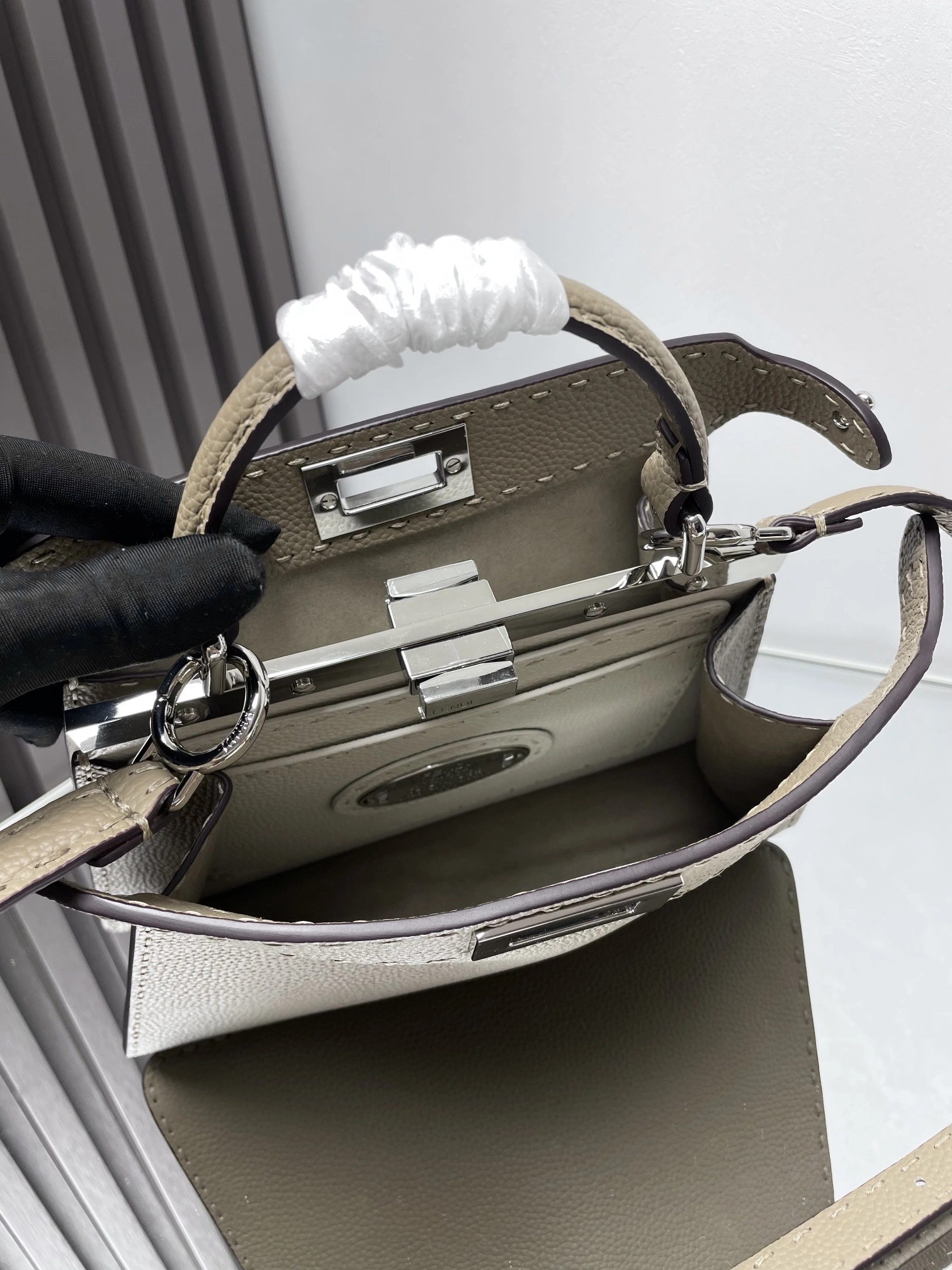 Durable Fendi Peekaboo Bags 69856