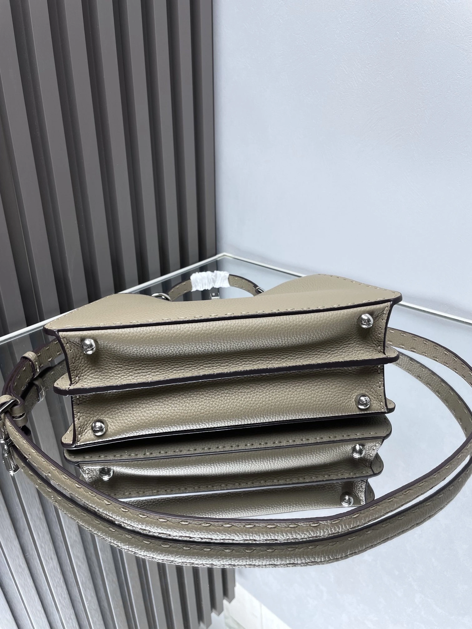 Durable Fendi Peekaboo Bags 69856