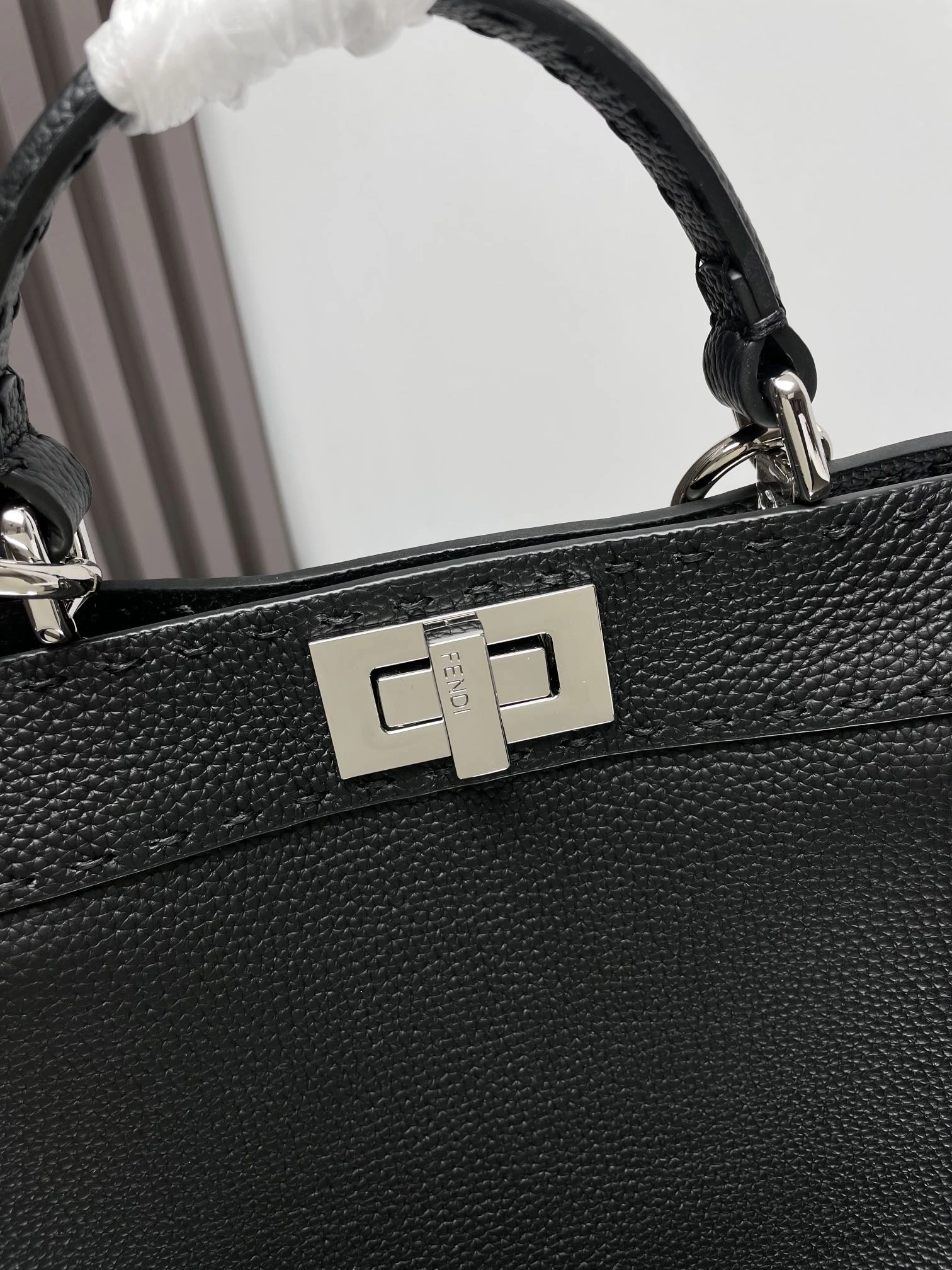 Contemporary Fendi Peekaboo Bags 69854