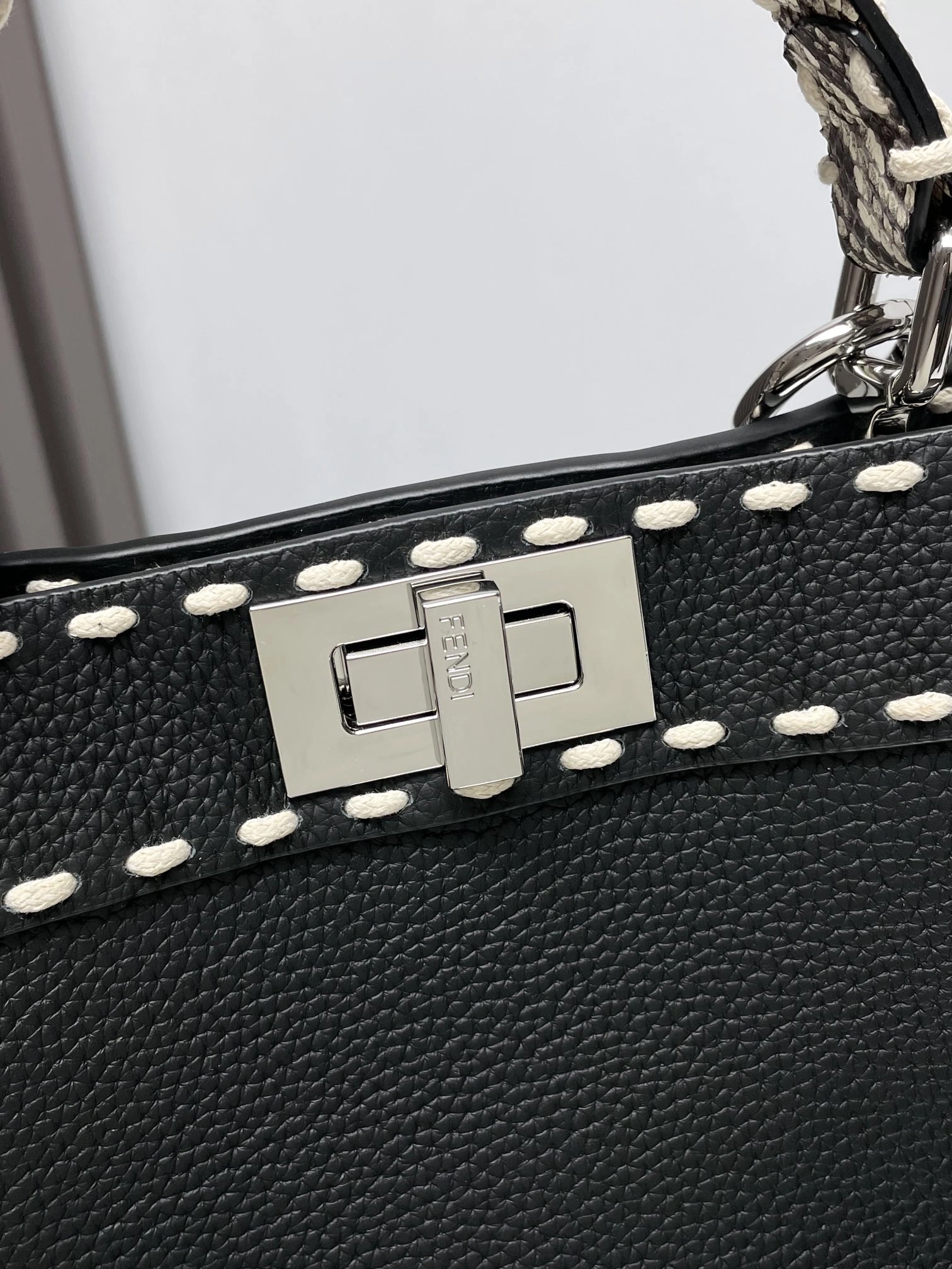 Fendi Peekaboo Bags Effortless 69836