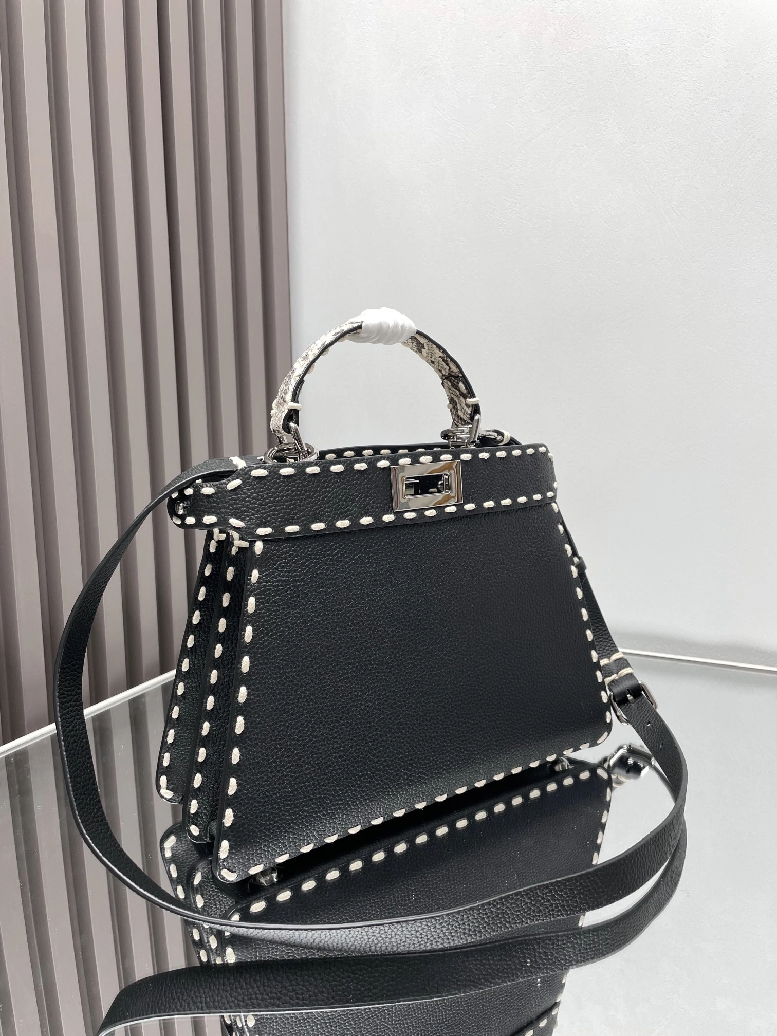Fendi Peekaboo Bags Effortless 69836