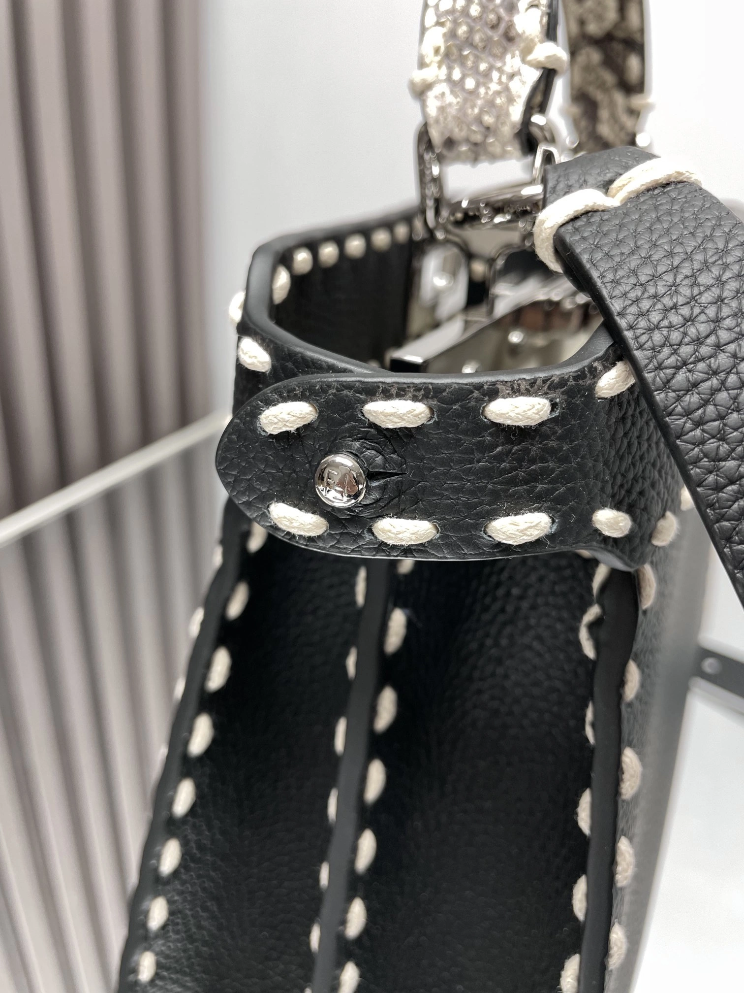 Fendi Peekaboo Bags Effortless 69836