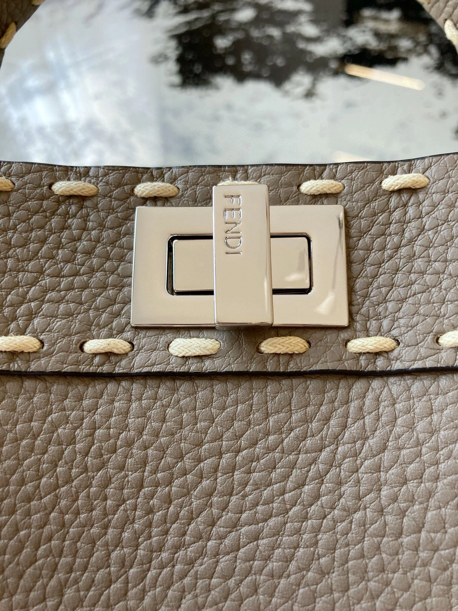 Functional Fendi Peekaboo Bags 69865