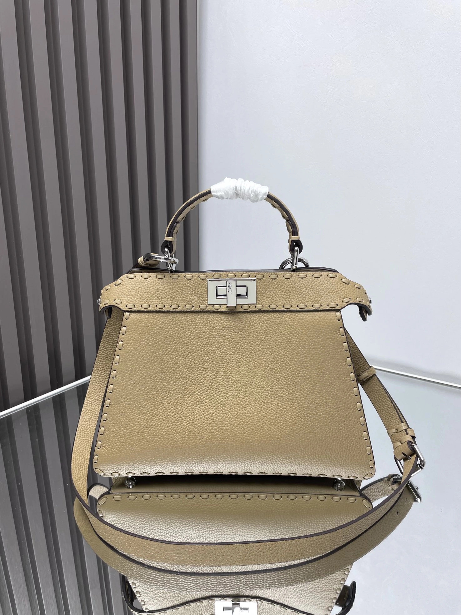 ModernLook Fendi Peekaboo Bags 69838