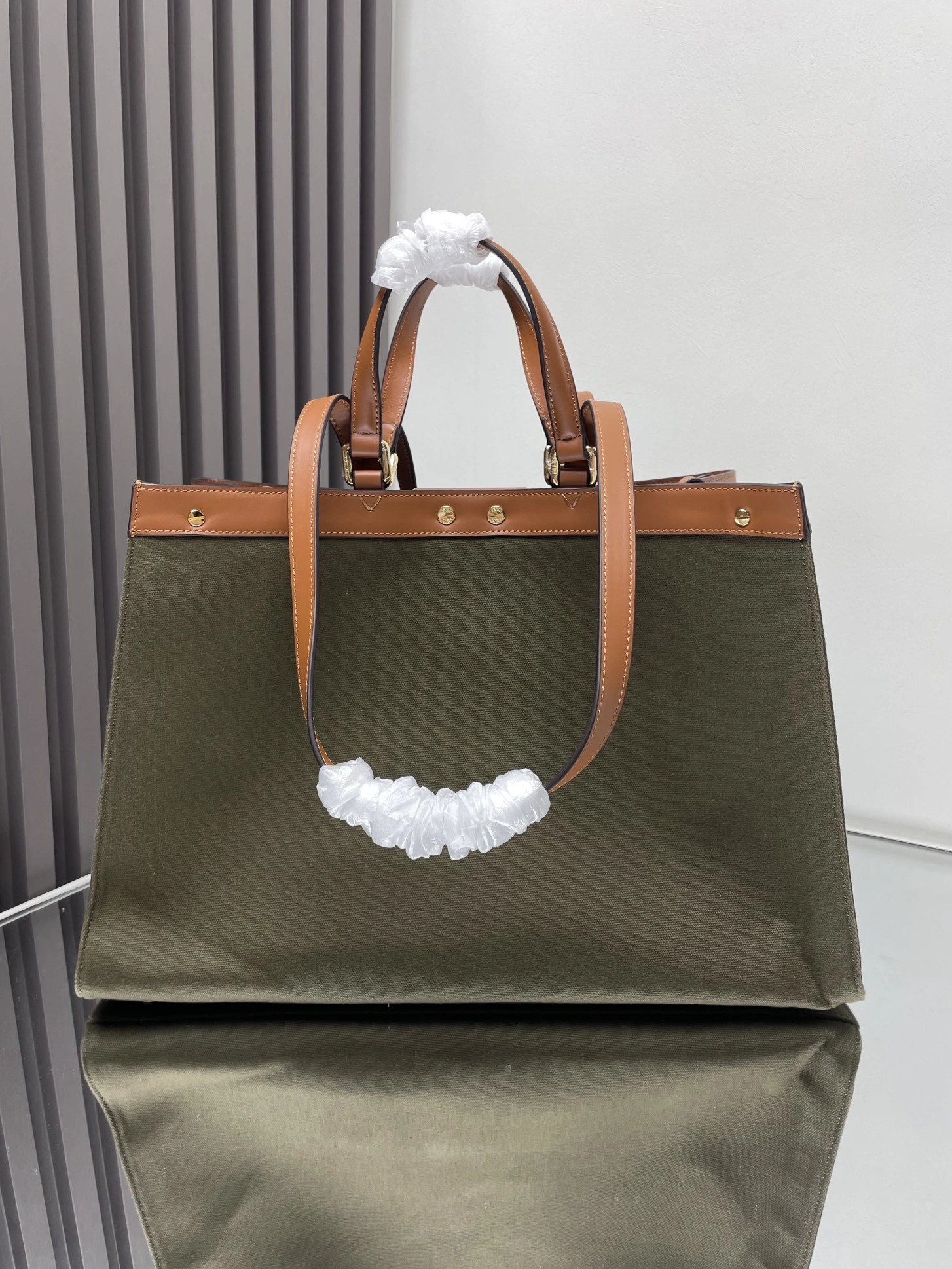 Original Fendi Peekaboo Bags 69844