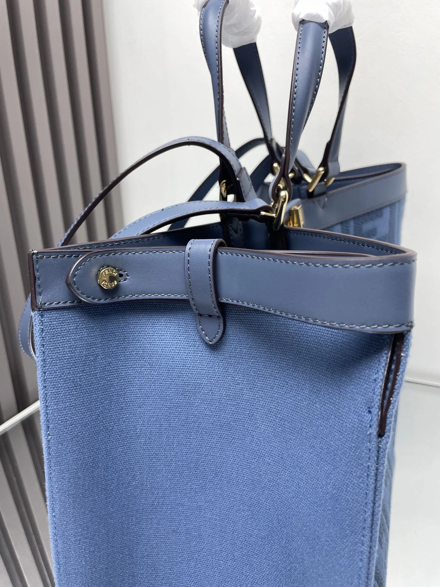 Reliable Fendi Peekaboo Bags 69833