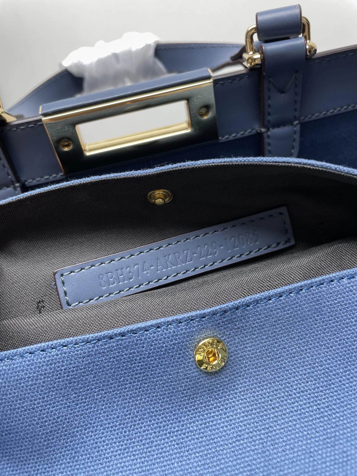 Reliable Fendi Peekaboo Bags 69833