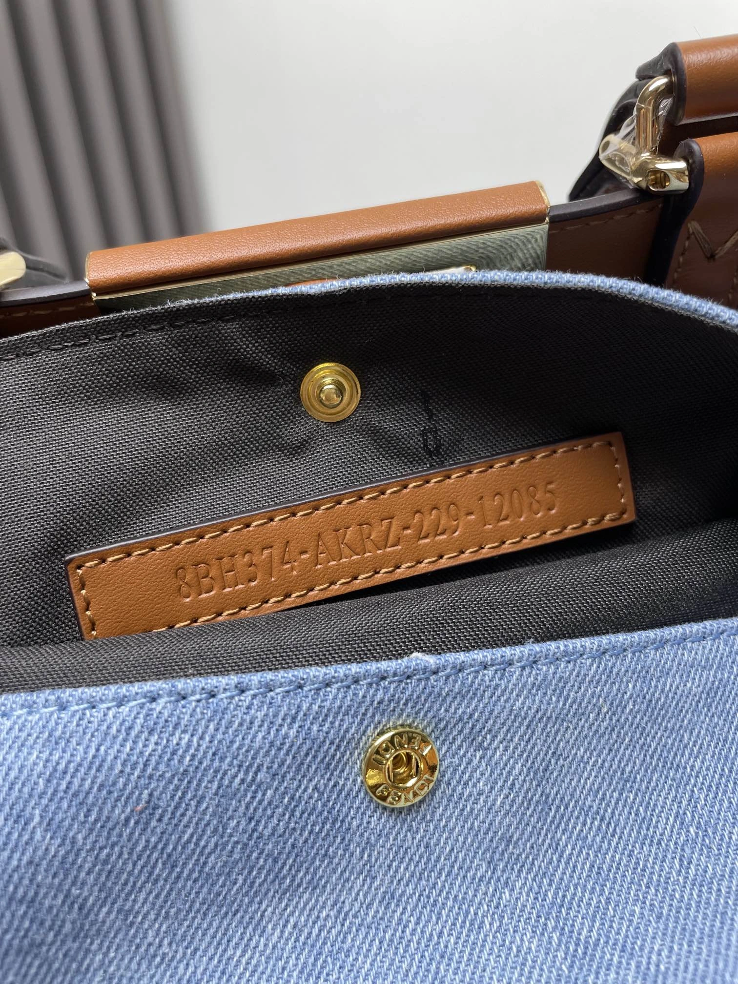 Fendi Peekaboo Bags RelaxedFit 69822