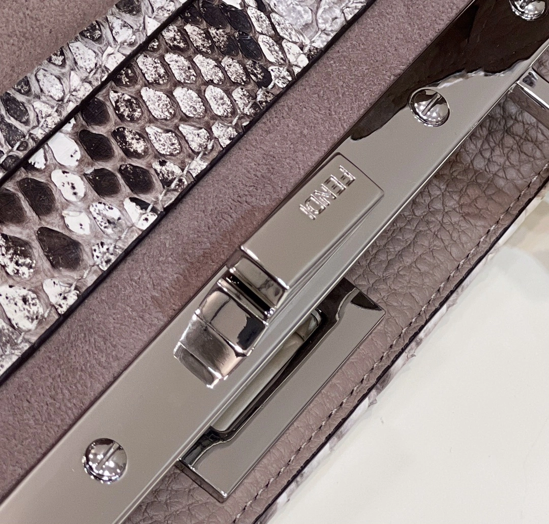 Classic Fendi Peekaboo Bags 69827