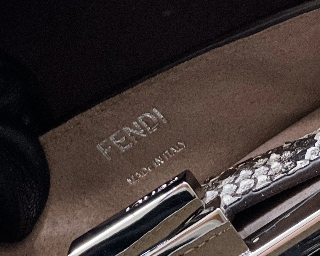 Classic Fendi Peekaboo Bags 69827