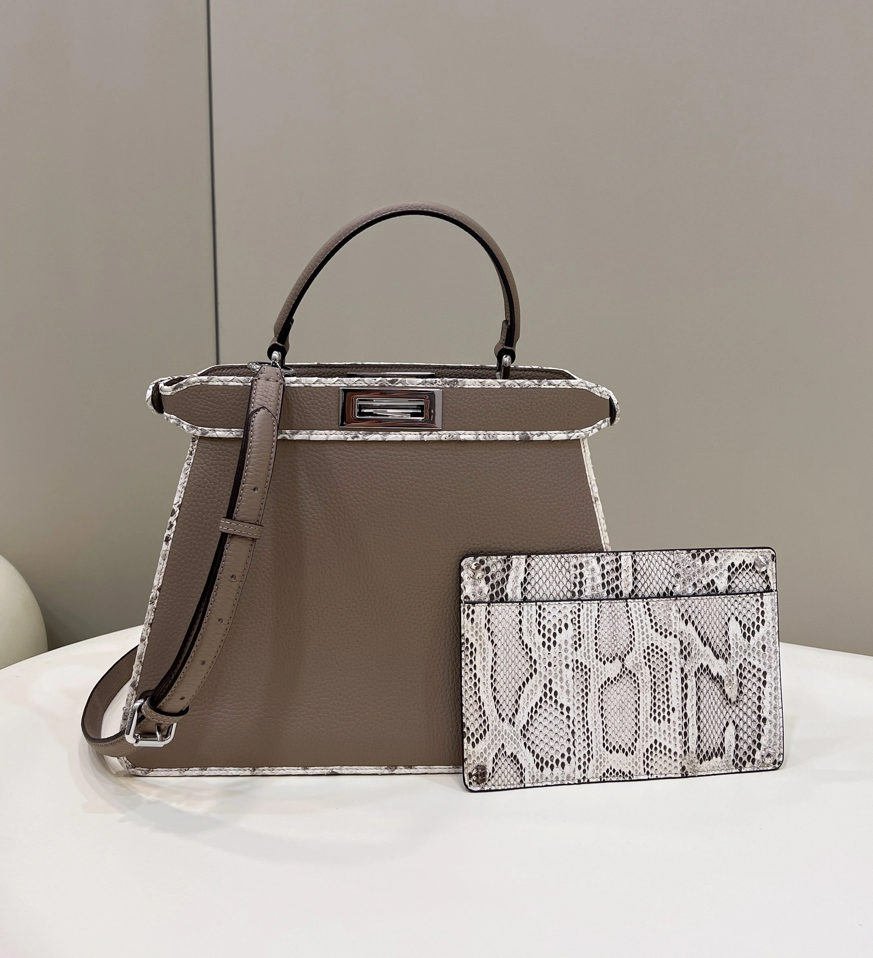 StreetReady Fendi Peekaboo Bags 69817