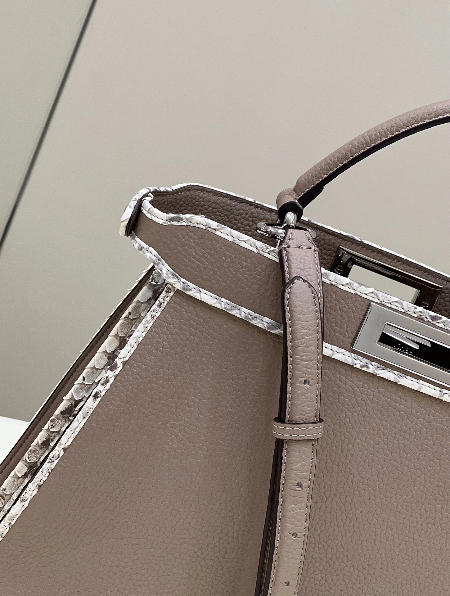 StreetReady Fendi Peekaboo Bags 69817