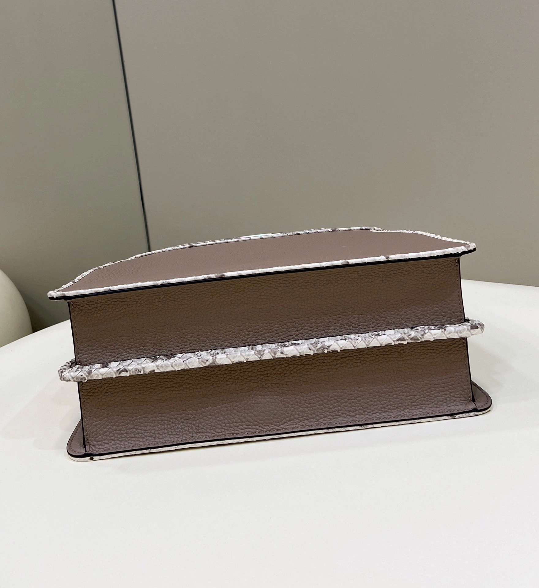 StreetReady Fendi Peekaboo Bags 69817