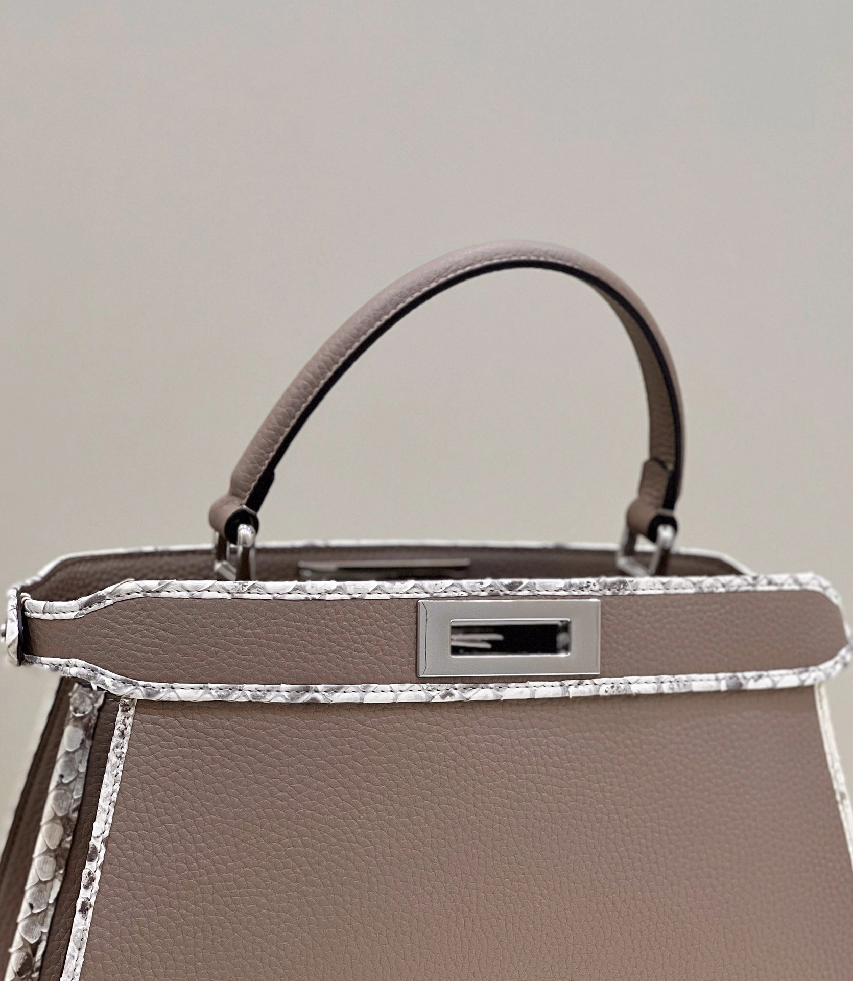 StreetReady Fendi Peekaboo Bags 69817