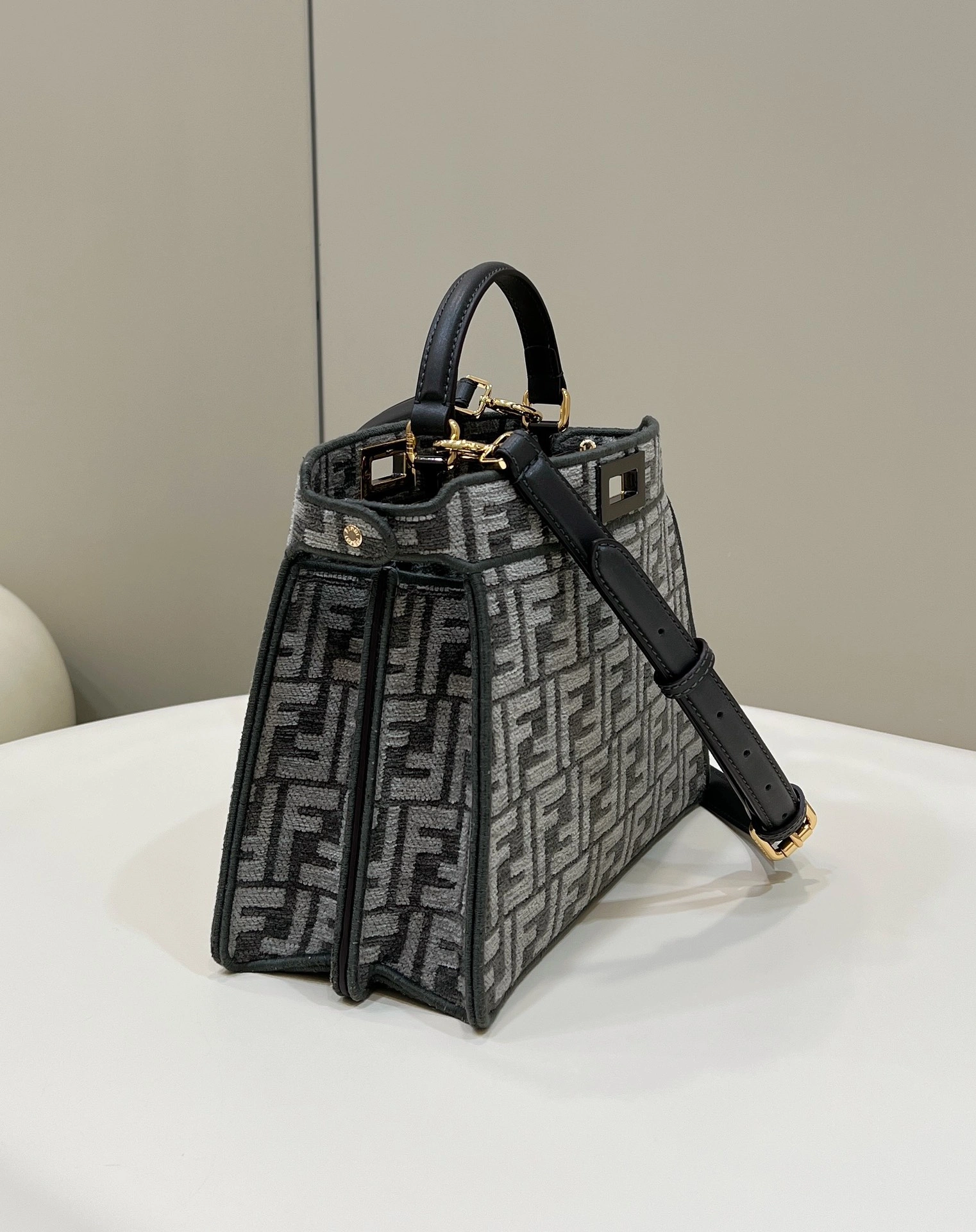 Fendi Peekaboo Bags OdorResistant 69815