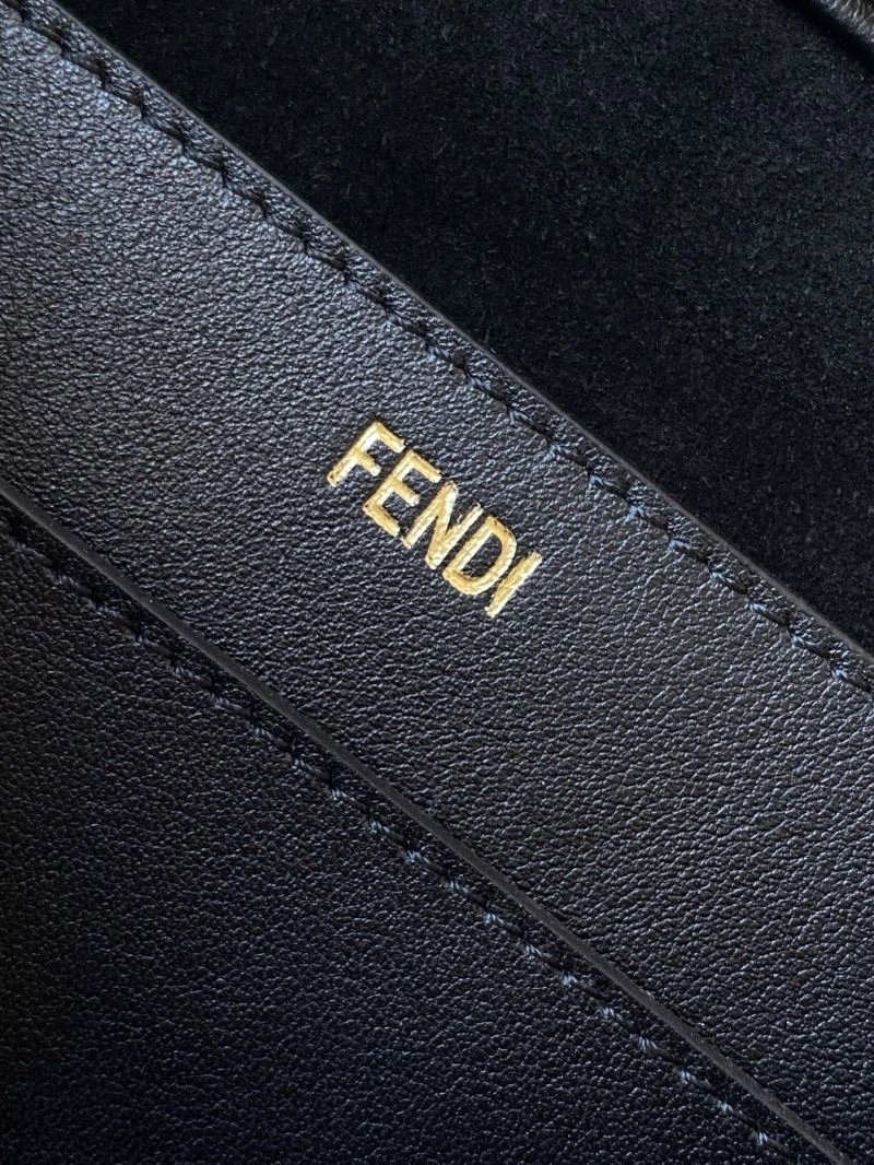 Fendi Peekaboo Bags Classic 57825