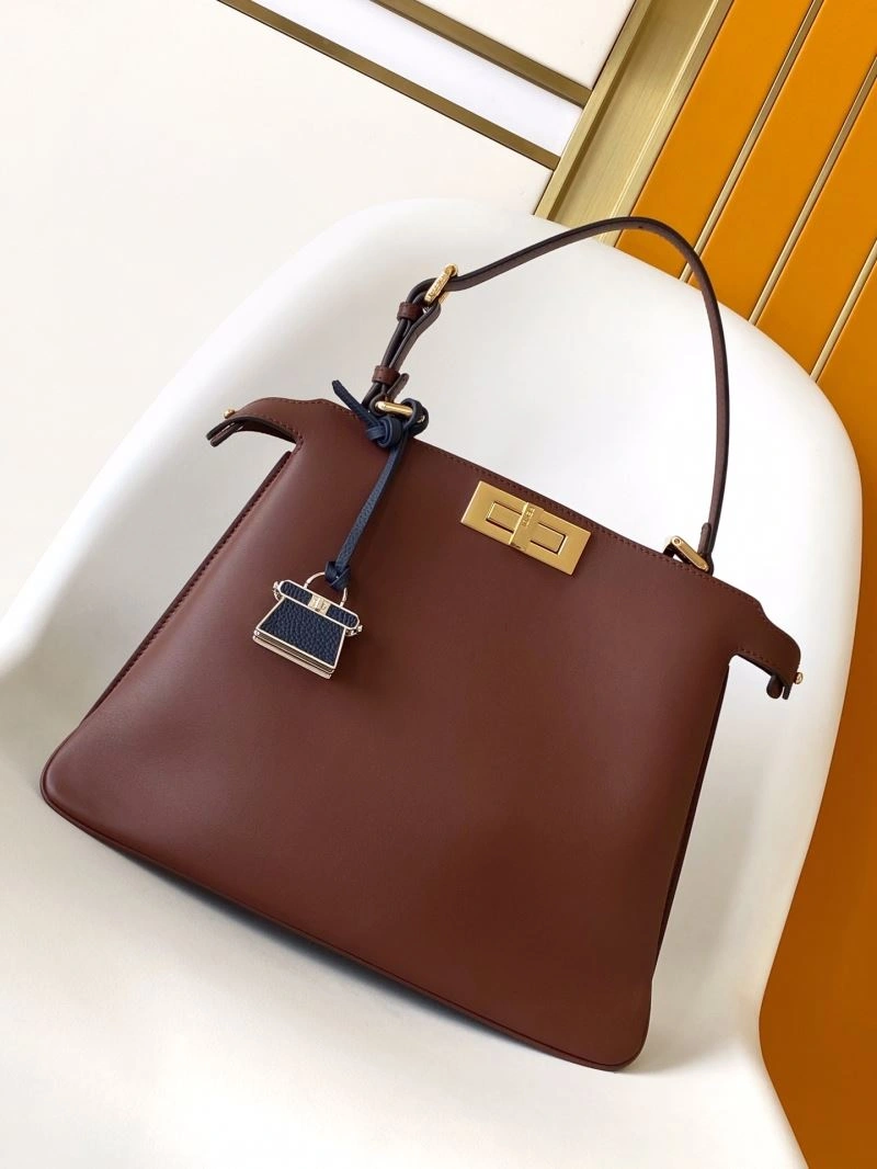 Fendi Peekaboo Bags Snug 57789