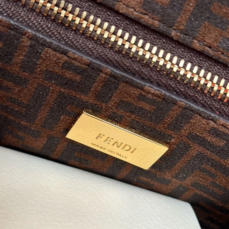 Compact Fendi Peekaboo Bags 57817