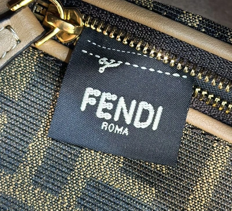 ModernLook Fendi Peekaboo Bags 57785