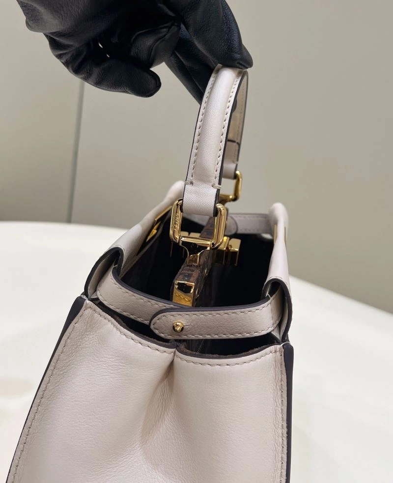 Fendi Peekaboo Bags Modern 57783