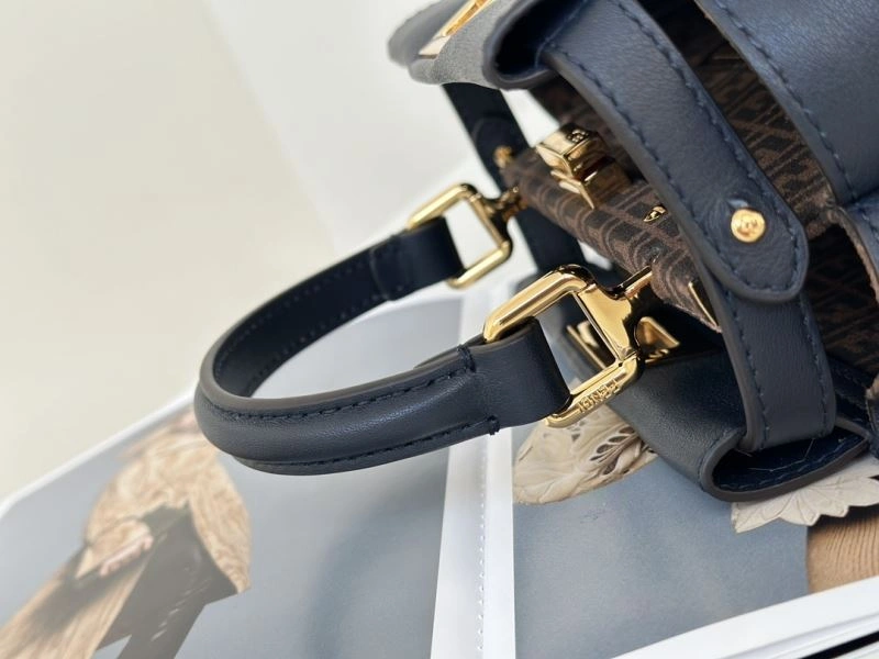 Fendi Peekaboo Bags WaterResistant 57781