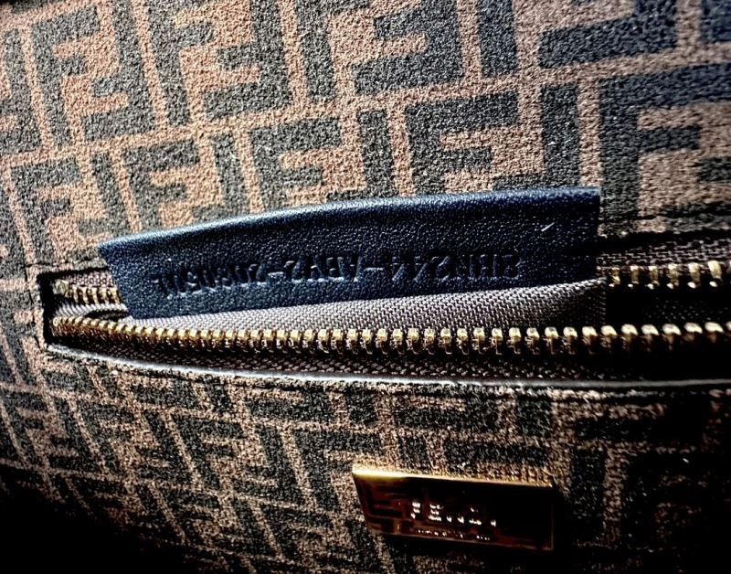 Fendi Peekaboo Bags WaterResistant 57781