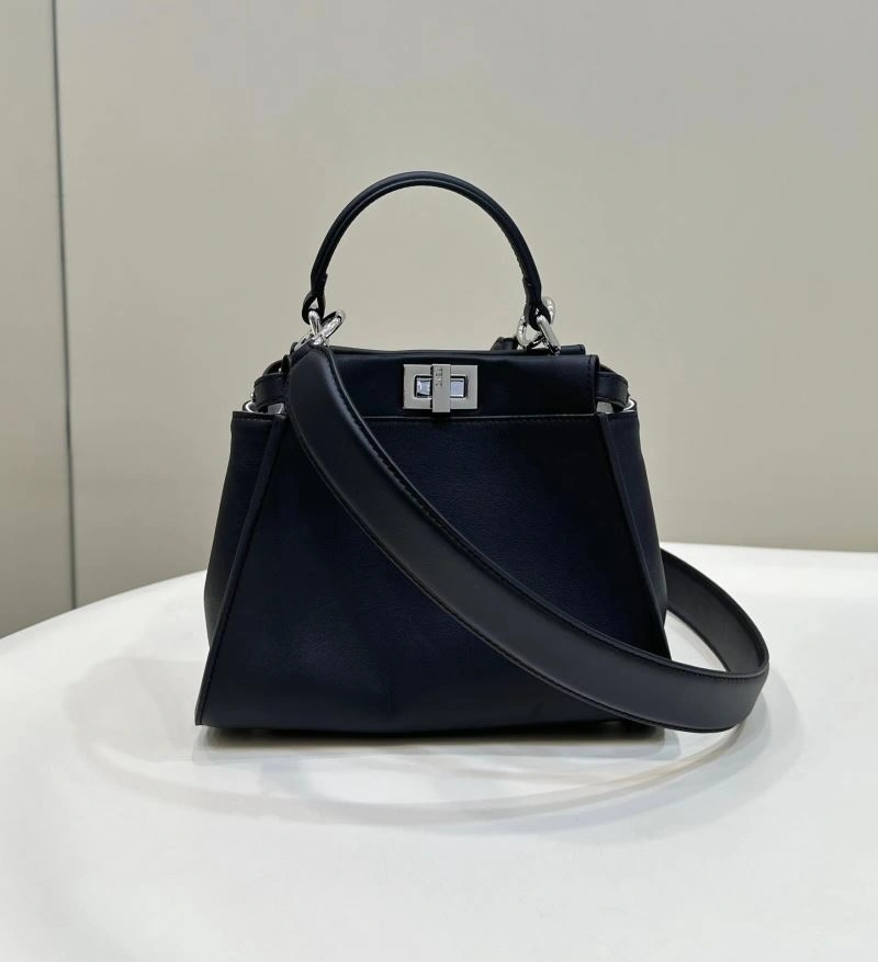 Fendi Peekaboo Bags Stretchable 57818
