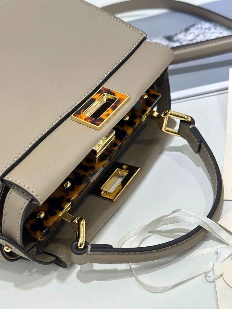 Fendi Peekaboo Bags Chic 57779