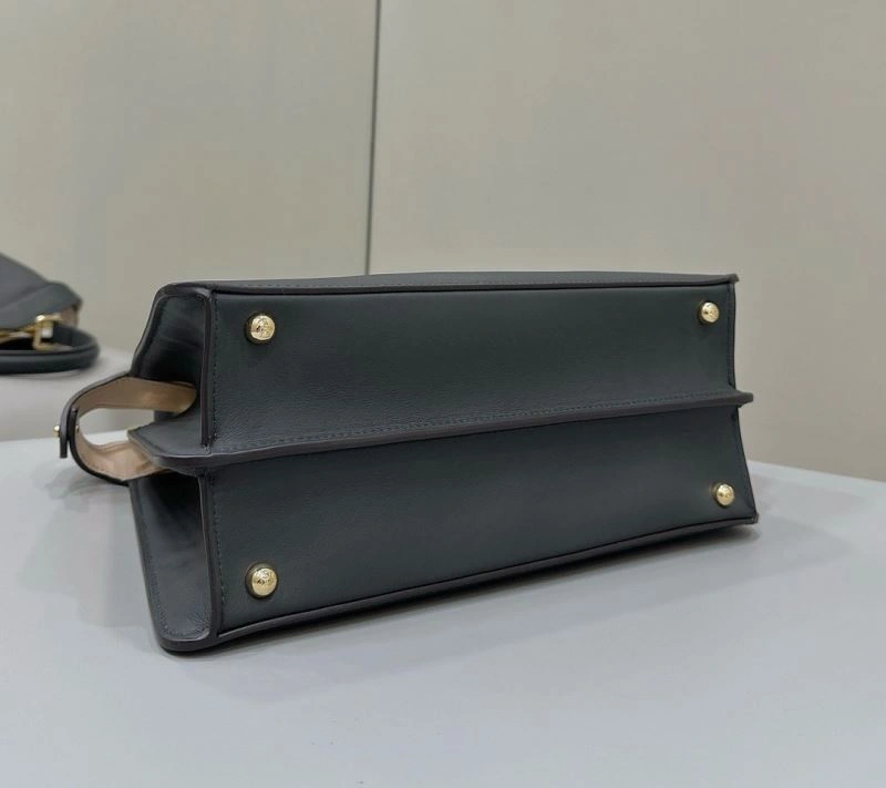 Fendi Peekaboo Bags Supportive 57821
