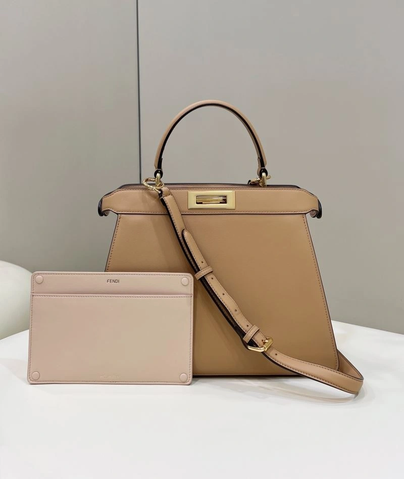Flexible Fendi Peekaboo Bags 57774