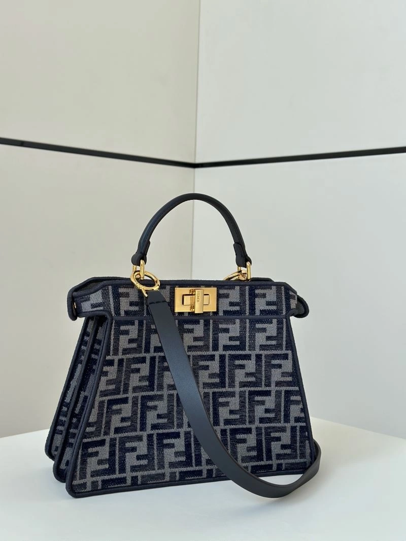 Fendi Peekaboo Bags Stretchable 57814