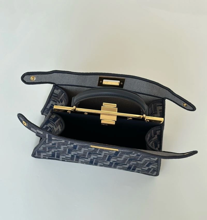Fendi Peekaboo Bags Stretchable 57814