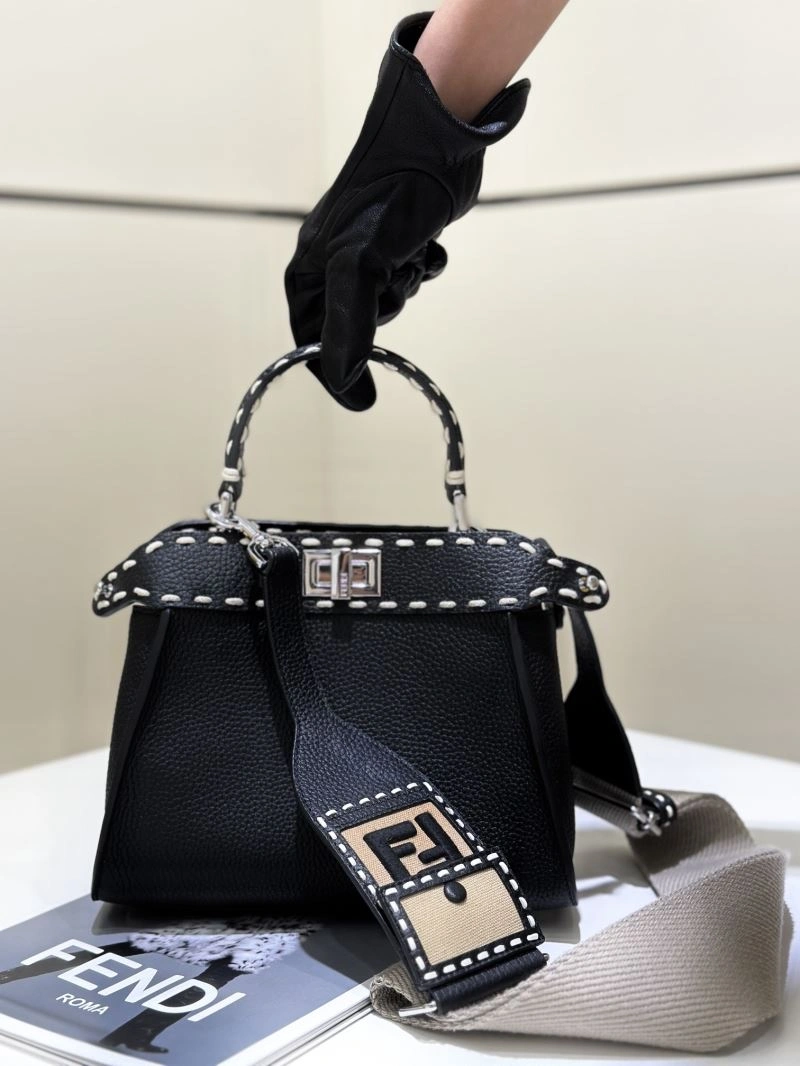 Fendi Peekaboo Bags Unisex 57755