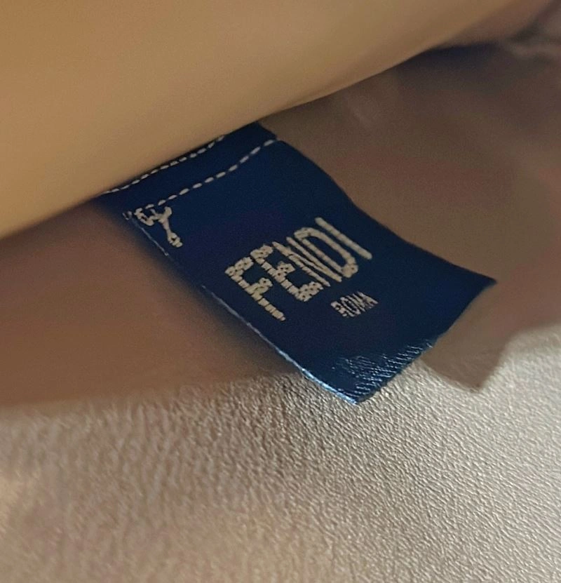 ModernLook Fendi Peekaboo Bags 57823
