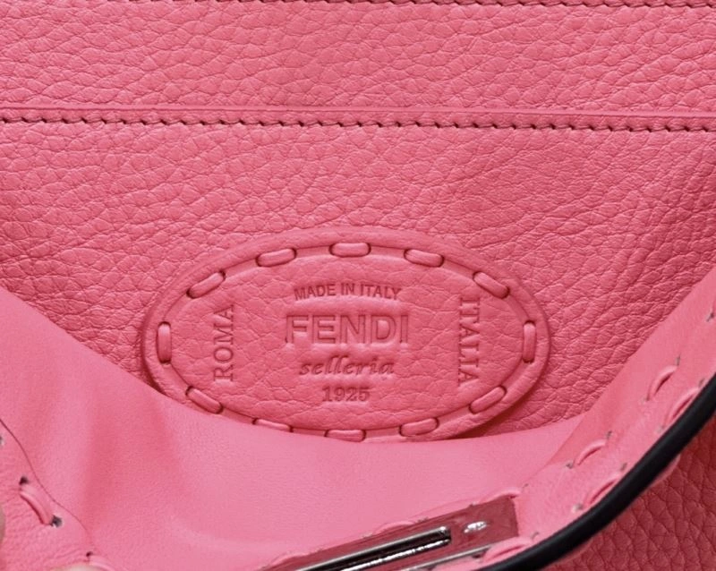 Fendi Peekaboo Bags OnTrend 57767