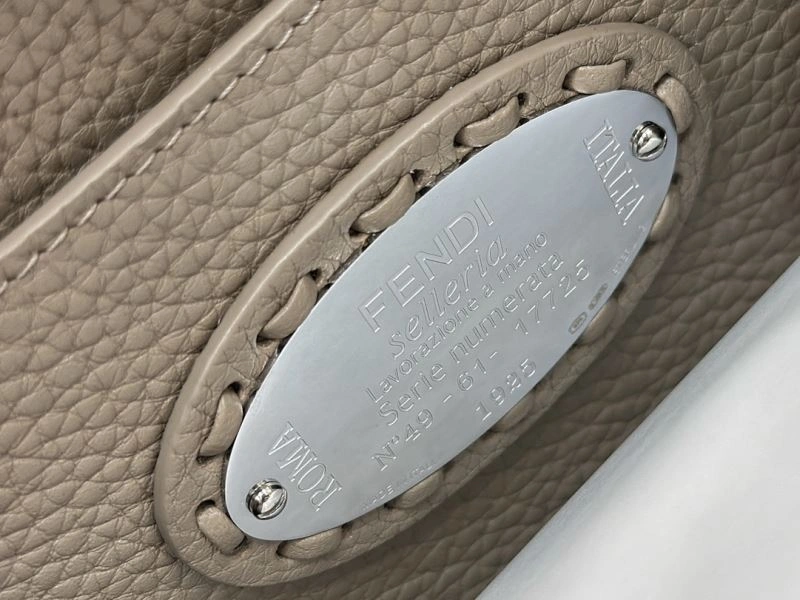 WaterResistant Fendi Peekaboo Bags 57743
